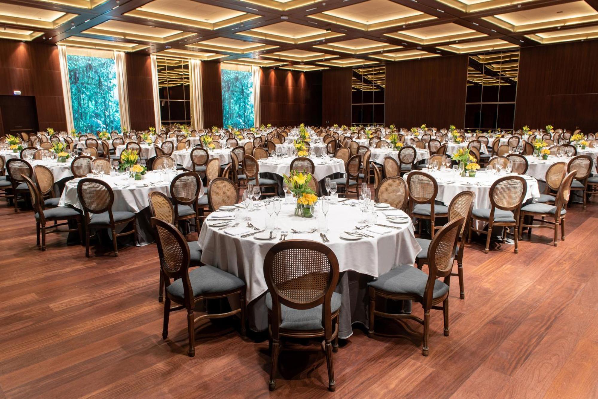 Rosewood Sao Paulo Hotell Exteriör bild The ballroom of the Hong Kong Club